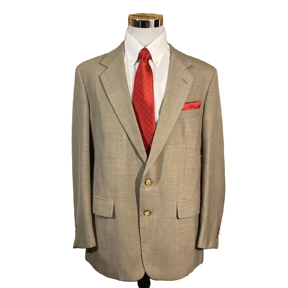 Classic Blazer Beige Gold Buttons Suit Jacket Men’s 44 Sport Coat Made In USA